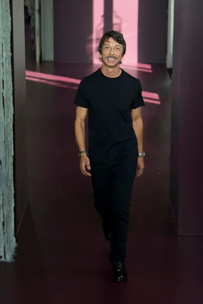 Look 61